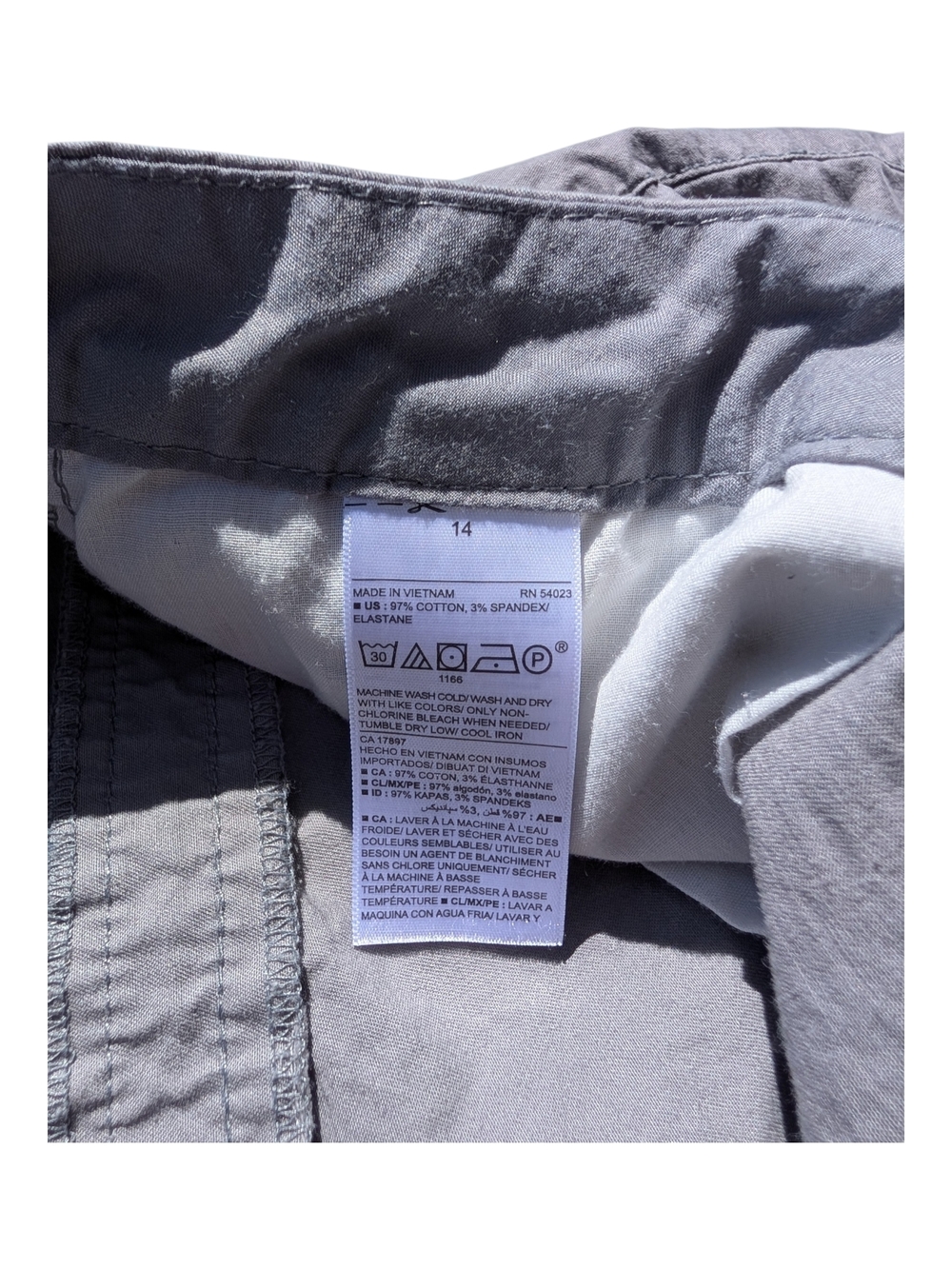 Old Navy Women's Light Gray Flat Front Shorts - Picture 4 of 6